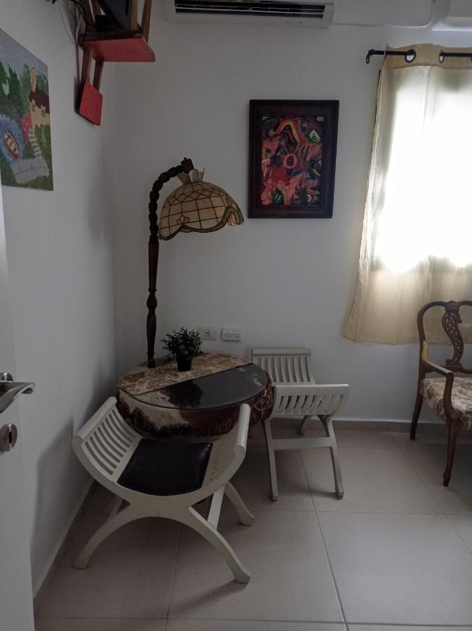 하이파 New! Great Location! Vibrant Downtown, Talpiot Market, Flea Market, Carmel Beach, Close To Everywhere 아파트 외부 사진