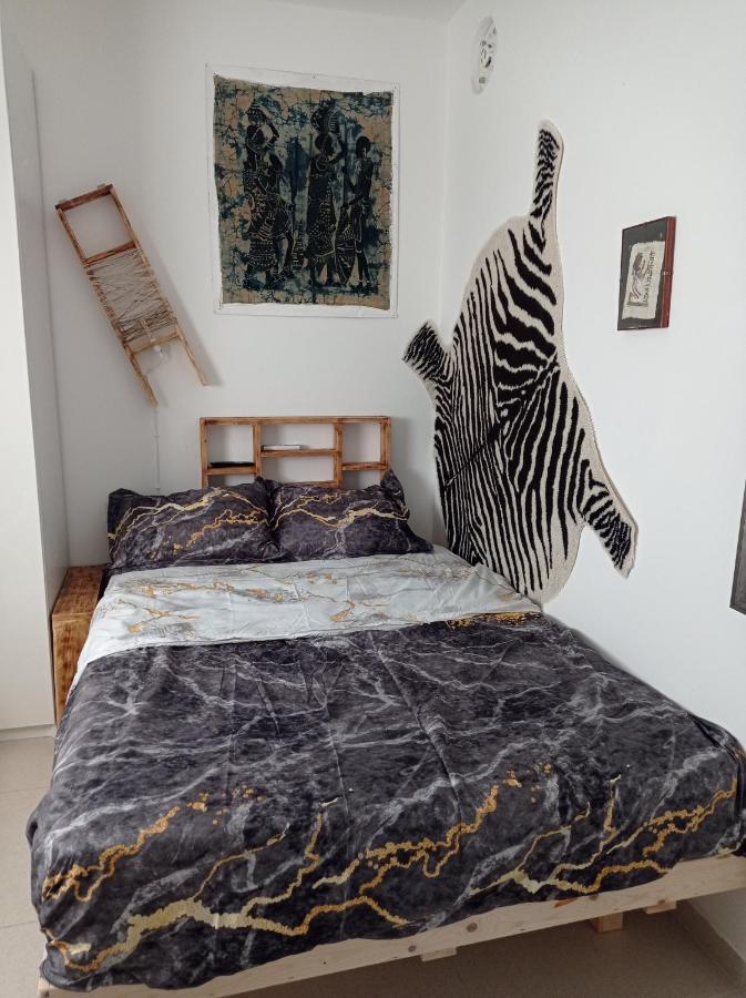 하이파 New! Great Location! Vibrant Downtown, Talpiot Market, Flea Market, Carmel Beach, Close To Everywhere 아파트 외부 사진